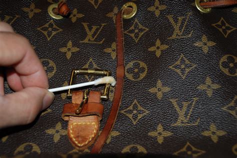 louis vuitton vachetta leather cleaning.